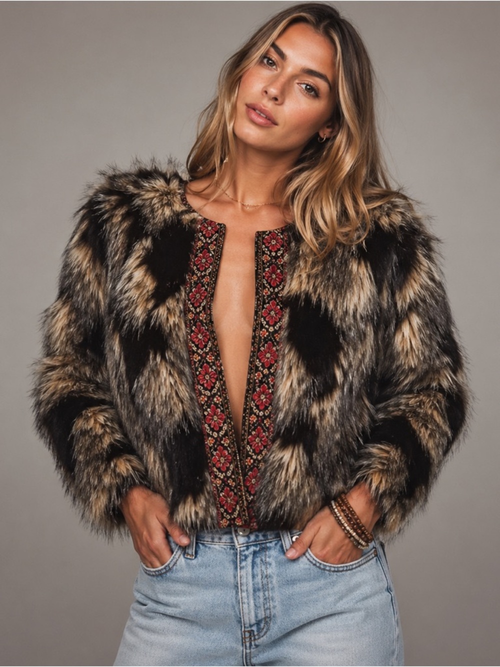 Leith Faux Fur Cropped Jacket size M